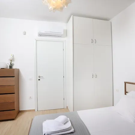 Douglas - Private Pool, Bbq, 4bdrms, View * Pefkochori