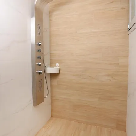 Douglas - Private Pool, Bbq, 4bdrms, View *