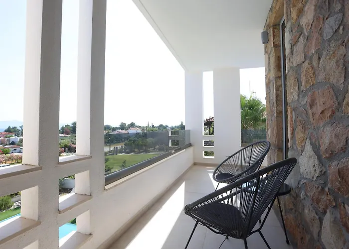 Douglas - Private Pool, Bbq, 4bdrms, View *