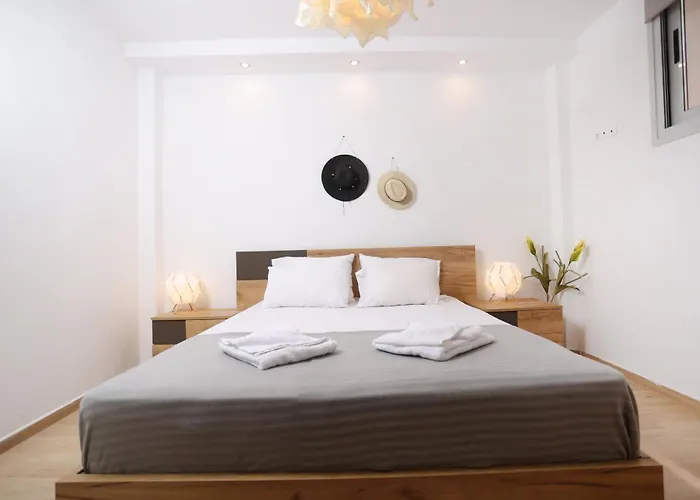 Douglas - Private Pool, Bbq, 4bdrms, View