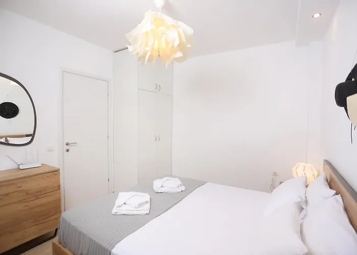 Douglas - Private Pool, Bbq, 4bdrms, View Villa *