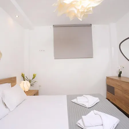 Βίλα Douglas - Private Pool, Bbq, 4bdrms, View