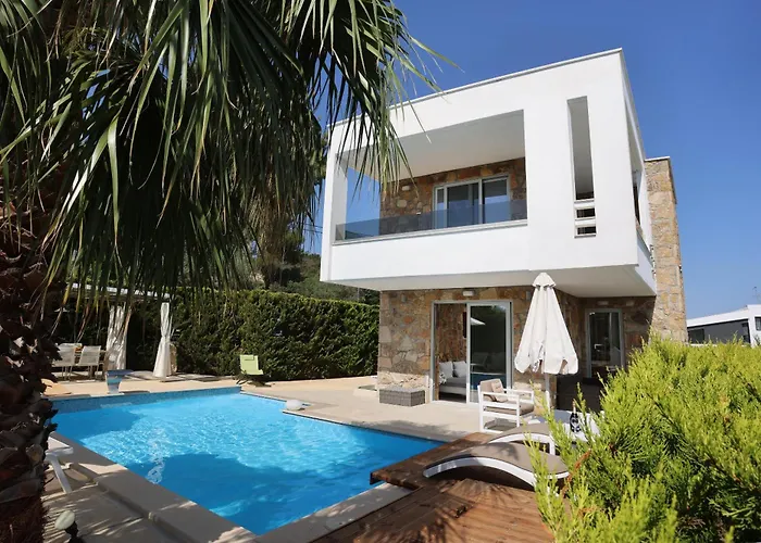 Douglas - Private Pool, Bbq, 4bdrms, View *